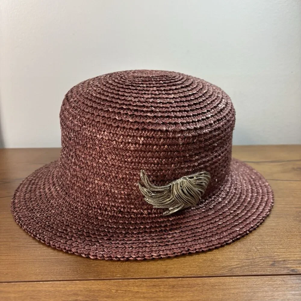 Eric Javits Woven Straw Cloche Bucket Hat Burgundy w Metallic Feather Brooch USA - Picture 10 of 10